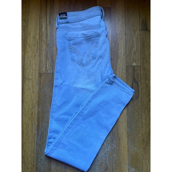 LIGHT BLUE HOLLISTER BRAND JEAN LEGGING-SUPER SKINNY & STRETCHY-BNWT - Picture 1 of 4